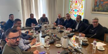 Συνέργειες Επιμελητηρίων για την αναδόμηση της Εθνικής Οικονομίας- Συνάντηση Μπρατάκου με το ΕΒΕ Κοζάνης