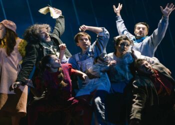 ΔΗΠΕΘΕ Κοζάνης: Εντυπωσίασε η παράσταση «ΟΙΚΟΓΕΝΕΙΑ ΝΩΕ» – Βίντεο Top Channel