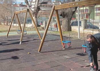 Γρεβενά: Κλειστές οι παιδικές χαρές του Δήμου, λόγω μη πιστοποίησης
