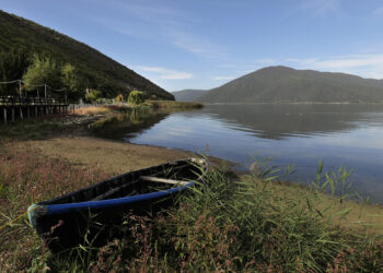 Πρέσπες: Μια περιήγηση στην ομορφιά των λιμνών
