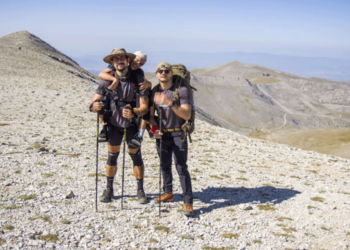 Συγκινεί 35χρονος με σπαστική τετραπληγία – Μετά τον Όλυμπο θα ανέβει το Κιλιμάντζαρο