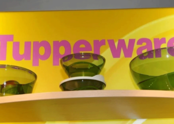 Tupperware τέλος και στην Ελλάδα – Μέχρι πότε θα δέχεται παραγγελίες