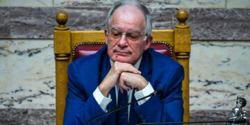 Παραιτείται σήμερα από βουλευτής και πρόεδρος της Βουλής ο Τασούλας -Στη θέση του ο Νικήτας Κακλαμάνης