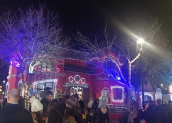 Εικόνες από τη γιορτινή Θεσσαλονίκη ! (Ρεπορτάζ της Κούλας Πουλασιχίδου)