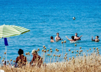 Τουρισμός για Όλους: Ποιοι δικαιούχοι θα πάρουν επαυξημένη επιδότηση το 2025