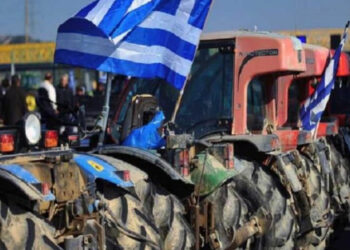 Έβγαλαν τα τρακτέρ στην αερογέφυρα Μάλγαρων