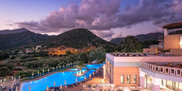 6.000 κενές θέσεις εργασίας στην Κρήτη στον κλάδο του Τουρισμού