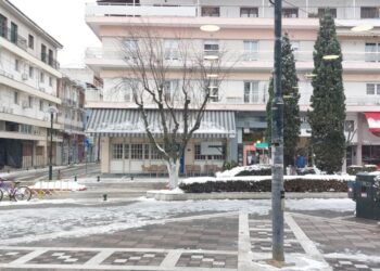 Ασθενής χιονόπτωση στην Πτολεμαΐδα (Ώρα 9:30 Βίντεο + Φωτο)