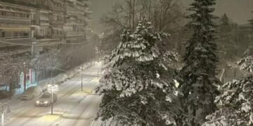 «Άσπρη μέρα» στη Δυτική Μακεδονία- Επέλαση του χιονιά και χαμηλές θερμοκρασίες σε όλη την Περιφέρεια