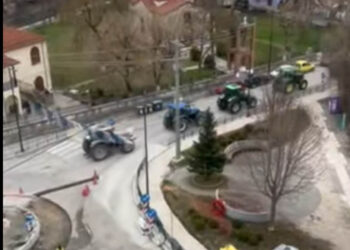 Συλλαλητήριο με τα τρακτέρ πραγματοποίησαν οι αγρότες στα Γρεβενά