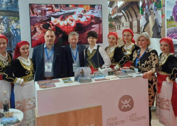 Δυναμικό παρών έδωσε η Καστοριά στη Διεθνή Έκθεση Τουρισμού της Ρουμανίας (Φωτογραφίες)