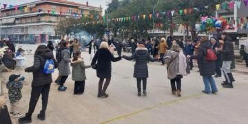 Παραδοσιακό Αποκριάτικο χρώμα την Κυριακή 23/2/25 στην Πτολεμαΐδα, με τη “σφραγίδα” της Θρακικής Εστίας Εορδαίας ! (ρεπορτάζ της Κούλας Πουλασιχίδου)