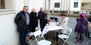 «Τσίκνισε» ο Ποντιακός Σύλλογος Πτολεμαΐδας το μεσημέρι της Τσικνοπέμπτης