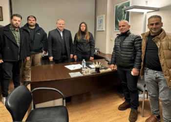 Στα Γιαννιτσά οι αγρότες του Βερμίου – Συνάντησαν τον Υφυπουργό Δ. Σταμενίτη