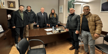 Στα Γιαννιτσά οι αγρότες του Βερμίου – Συνάντησαν τον Υφυπουργό Δ. Σταμενίτη