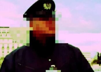 Αποκαλύψεις τον αστυνομικό της Βουλής: Κατέγραφε την πεθερά του στο μπάνιο