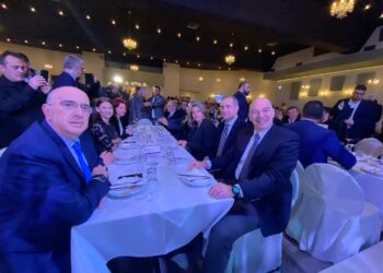 «Ήρεμα νερά, αλλά δεν είμαι αισιόδοξος με τη στάση της Τουρκίας»- «Πολύπλοκο στοίχημα για τη Δυτική Μακεδονία, αλλά θα το δείχνουμε στους Ευρωπαίους»- Ο Υπουργός Άμυνας, Νίκος Δένδιας, στην κοπή πίτας της ΔΕΕΠ Ν.Δ. Κοζάνης(φωτογραφίες)