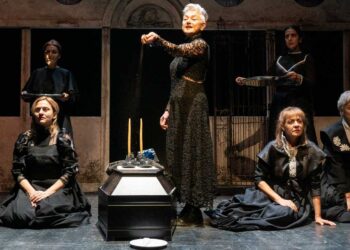 Νέα ημερομηνία για τη θεατρική παράσταση «Η αγάπη άργησε μια μέρα» στη Φλώρινα