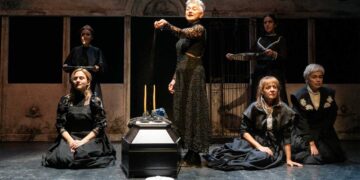 Νέα ημερομηνία για τη θεατρική παράσταση «Η αγάπη άργησε μια μέρα» στη Φλώρινα