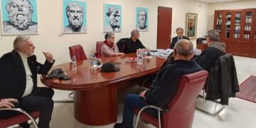 Για όλα τα προβλήματα του Δρεπάνου ενημερώθηκε ο Περιφερειάρχης σε συνάντηση με τους κατοίκους