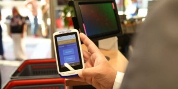 Ψηφιακή κάρτα εργασίας: Τι ισχύει για τηλεργασία, catering, πωλητές και διευθυντικά στελέχη