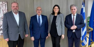 Η στήριξη εργαζομένων σε εργολάβους της ΔΕΗ στο επίκεντρο συνάντησης Αμανατίδη – Παπαδόπουλου με τη Ν. Κεραμέως