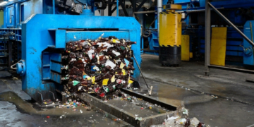 Στα παλιά λιγνιτωρυχεία της Δυτ. Μακεδονίας σχεδιάζει η ΔΕΗ την εγκατάσταση μονάδας για παραγωγή ενέργειας από σκουπίδια