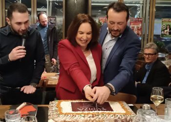 Ν. Παππάς: «Να φύγει και να μην ξαναέρθει το 2024- Χρονιά ανάκαμψης το 2025»- Η κοπή πίτας της Ν.Ε. ΣΥΡΙΖΑ Κοζάνης