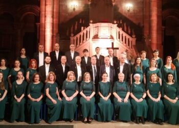 Συναυλία-αφιέρωμα “100 χρόνια ελληνικής μουσικής – αφιέρωμα στον Μίκη Θεοδωράκη” από τη Χορωδία Δωματίου Κοζάνης το Σάββατο 8/2