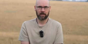 «Διαγνώστηκα με Αλτσχάιμερ σε ηλικία μόλις 41 ετών -Το πρώτο σημάδι ήταν ενώ έβλεπα μια ταινία»