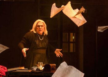 Η θεατρική παράσταση «Είμαι η γυναίκα μου» με τον Αντώνη Λουδάρο, έρχεται στην Κοζάνη