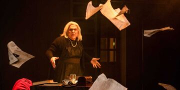 Η θεατρική παράσταση «Είμαι η γυναίκα μου» με τον Αντώνη Λουδάρο, έρχεται στην Κοζάνη