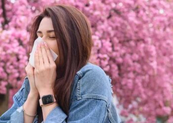 Εποχικές αλλεργίες: Βάλτε φρένο στη μύτη που «τρέχει»