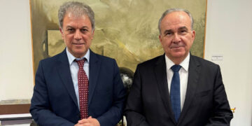 Συνάντηση Αμανατίδη- Παπαθανάση για χρηματοδότηση έργων, Τηλεθερμάνσεις και Ακρινή