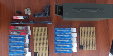 Συλλήψεις στα Γρεβενά: 2 συγκάτοικοι είχαν πάνω από 15 γραμμάρια κάνναβης και πιστόλι με 595 φυσίγγια