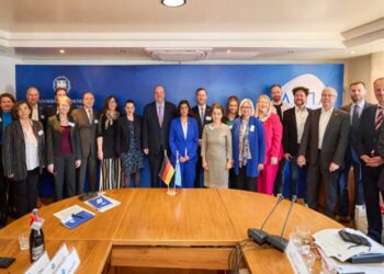 Συνεργασία με τη ΔΥΠΑ Γερμανίας για την αντιμετώπιση των προκλήσεων στην αγορά εργασίας