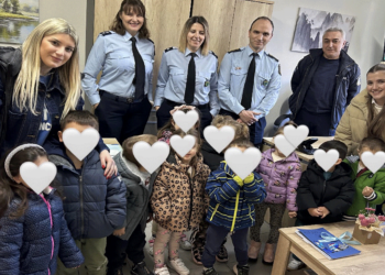 Οι λιλιπούτειοι μαθητές της Φλώρινας γνώρισαν τη δράση της Αστυνομίας σε ενημερωτική διάλεξη