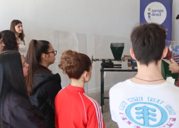 Μαθητές του 2ου ΓΕΛ Φλώρινας έγιναν “Green HeroeZ” σε δράση ανακύκλωσης και βιώσιμης ανάπτυξης