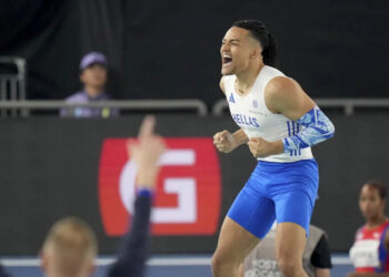 «Ιπτάμενος» Καραλής: Κατέκτησε το ασημένιο στο Παγκόσμιο Πρωτάθλημα – Νέο πανελλήνιο ρεκόρ