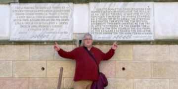 Με αφορμή την 25η Μαρτίου, το επίκαιρο μήνυμα του  Δημήτρη Κυφωνίδη από την  επίσκεψή  του στη Μονή Τριών Ιεραρχών Ιασίου, όπου ο Αλέξανδρος Υψηλάντης κήρυξε την έναρξη  της Επανάστασης! (της Κούλας Πουλασιχίδου)