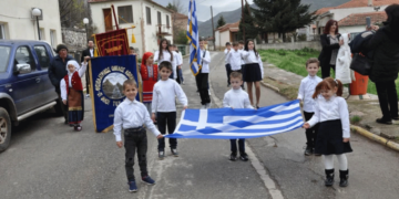 Εορταστικές εκδηλώσεις για την 25η Μαρτίου και στα Κομνηνά Εορδαίας (Φώτο)