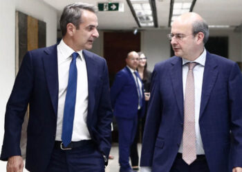 Ανασχηματισμός: Ο Μητσοτάκης ψάχνει «τσάρο» της οικονομίας – Οι καραμπόλες και οι έξοδοι από το κυβερνητικό σχήμα