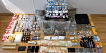 Γόνοι επιχειρηματιών και γιος μεγαλογιατρού είχαν «ναρκο-σούπερ μάρκετ» στη Γλυφάδα – Διακινούσαν ναρκωτικά σε… κουτάκια χυμού
