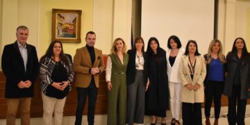 Ορκωμοσία δέκα νέων μόνιμων υπαλλήλων στον Δήμο Καστοριάς