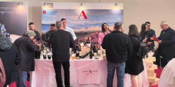 Οκτώ οινοποιεία της Δυτικής Μακεδονίας συμμετείχαν στην Έκθεση Oenorama 2025