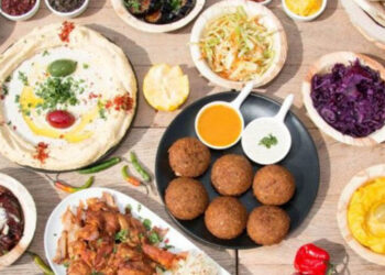 Πώς να επιλέξετε τα τρόφιμα της Σαρακοστής – Τι να προσέχετε σε Κεφαλόποδα, Οστρακοειδή, Αχινούς και άλλα εδέσματα