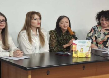 Η Αρχοντία Σπαχίδου παρουσίασε το παιδικό της βιβλίο “Ένας αλλιώτικος σπόρος” στην Κοζάνη