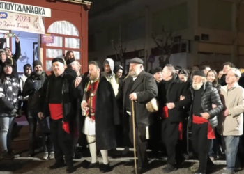 Άναψαν όλοι οι Φανοί της Κοζάνης το βράδυ της Μεγάλης Αποκριάς (βίντεο 2 ωρών Top Channel)