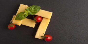 «Καμπανάκι» του ΕΦΕΤ – Μην καταναλώσετε αυτά τα τυριά Cheddar (Φώτο)