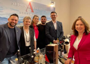 Καλλιόπη Βέττα: «H κυβέρνηση παρατηρεί απαθής τις προσπάθειες των επιχειρηματιών της οινοποιίας και του οινοτουρισμού στην Δυτική Μακεδονία»